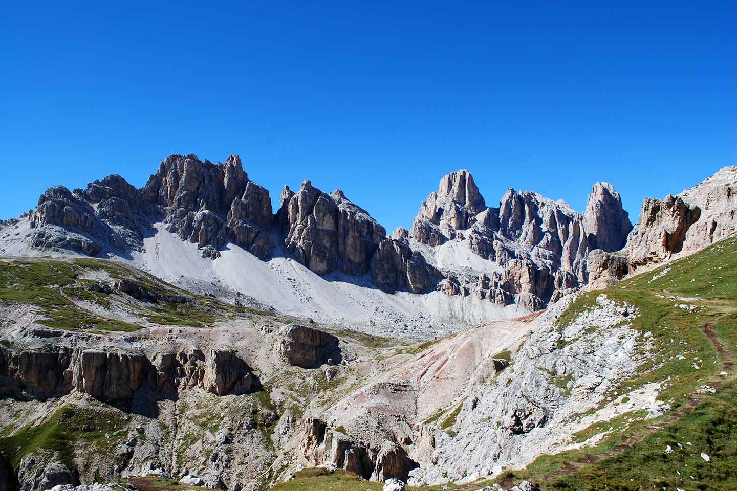 Ferrata degli Alpini al Col dei Bos Ferrata degli Alpini al Col dei Bos