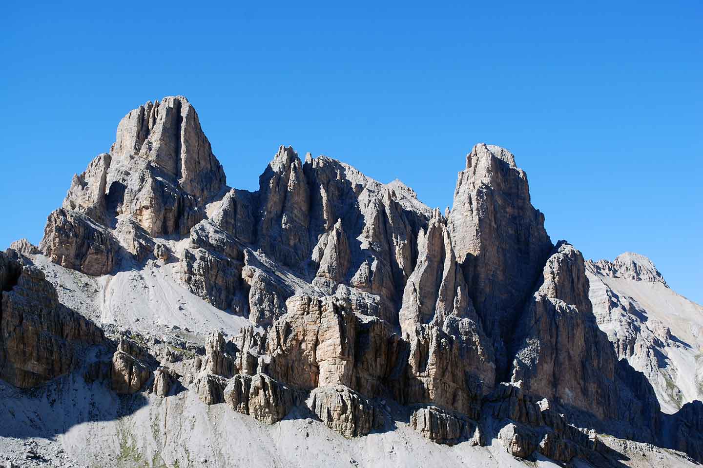 Ferrata degli Alpini al Col dei Bos Ferrata degli Alpini al Col dei Bos