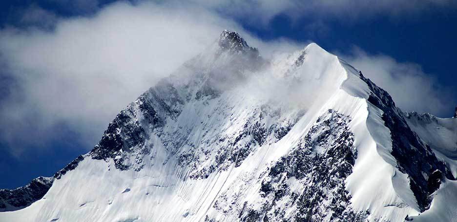 Climb Piz Bernina Via Biancograt