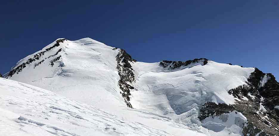 Climbing the Castore, Summit Mountaineering Ascent