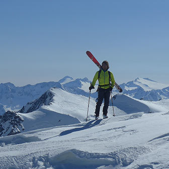 Ski Mountaineering to Mount Cevedale from Rifugio Casati