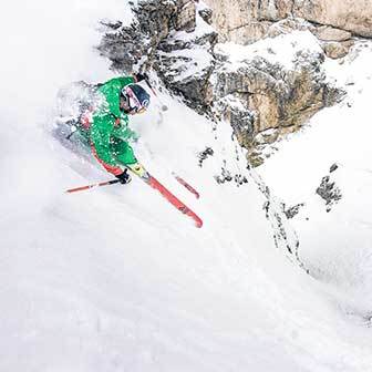 Off-piste Skiing in San Martino di Castrozza in Val Pradidali 