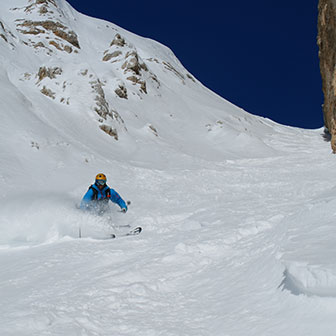 Off-piste Skiing Val Orita to Faloria Mountain