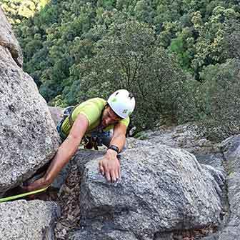 Diedro delle Nebbie Climbing Route in Rocca Pendice