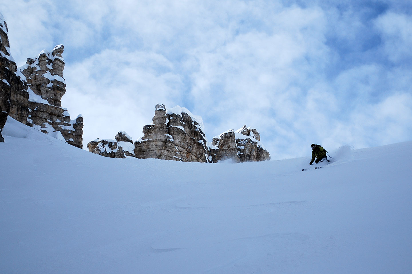Sci Fuoripista al Vallon de Raola alle Tofane Sci Fuoripista al Vallon de Raola alle Tofane
