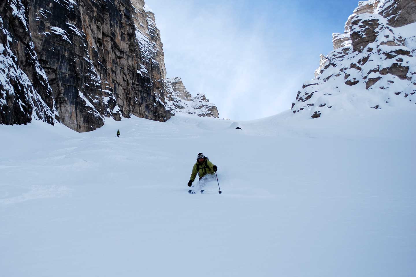 Off-piste Skiing Vallon de Raola to Tofane Group