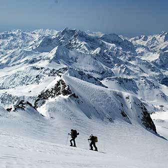 Backcountry Skiing in Monte Rosa, Punta Giordani, Margherita Hut, Mount Pollux
