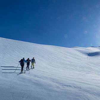 Ski Mountaineering in Ayas Valley to Mount Facciabella