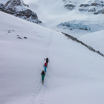 Three Valleys Tour, Aosta Valley Backcountry Skiing