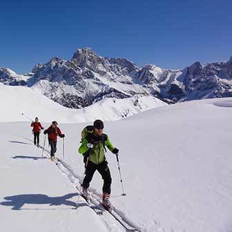 Ski Mountaineering to Cima Valcigolera from Passo Rolle