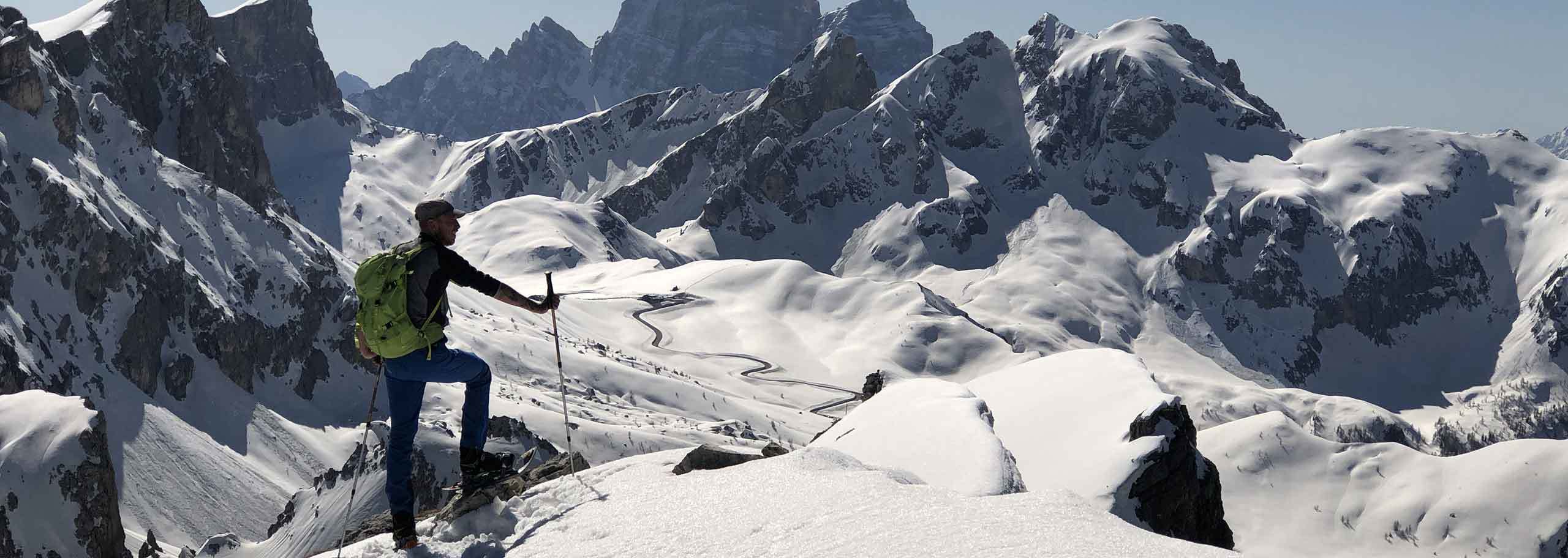 Snowshoeing in the Dolomites, Guided Snowshoes Hiking