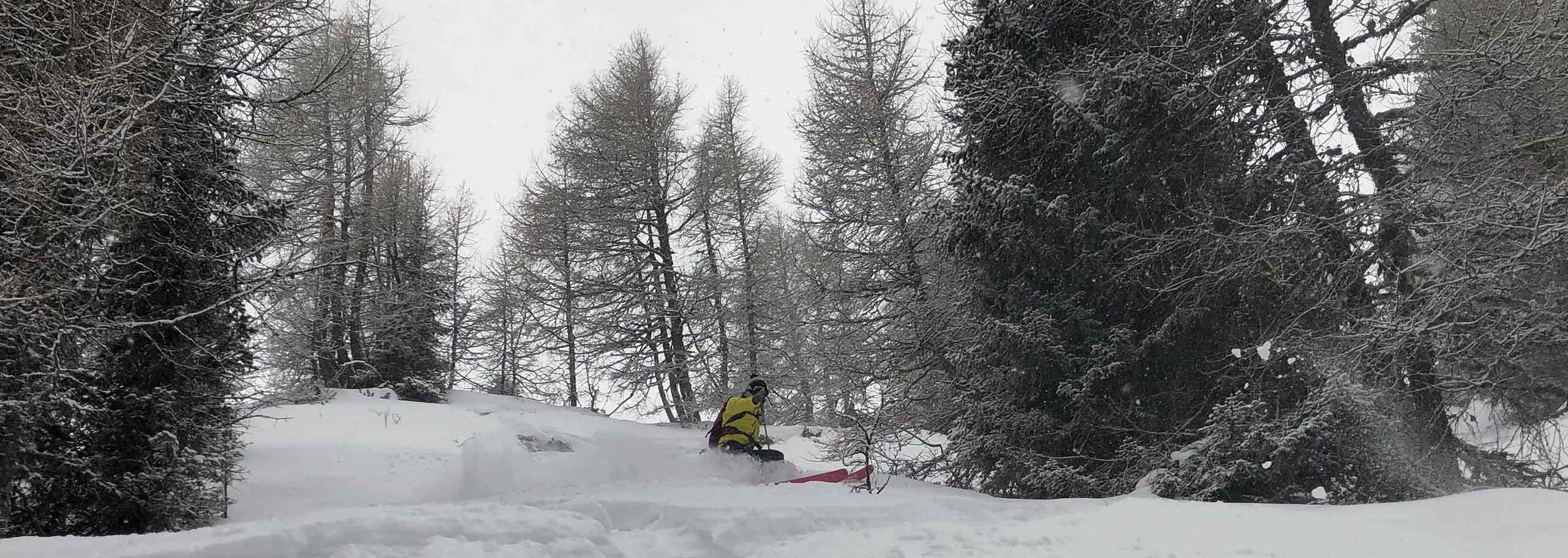 Off-piste Skiing with a Mountain Guide in Cogne