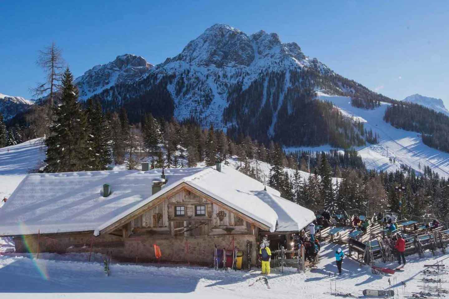 Ski Safari in Moena, Guided On-piste Ski Tour