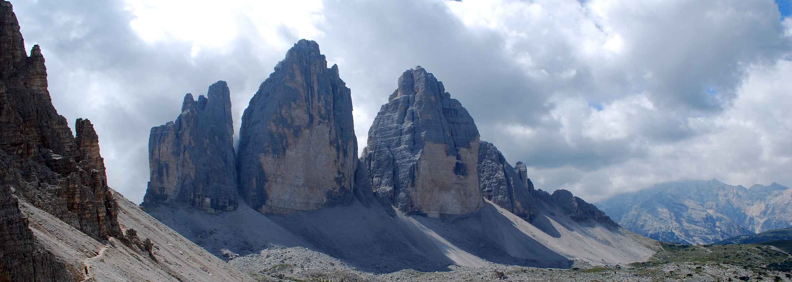 Hiking in Cortina d'Ampezzo, Guided Trekking Experience