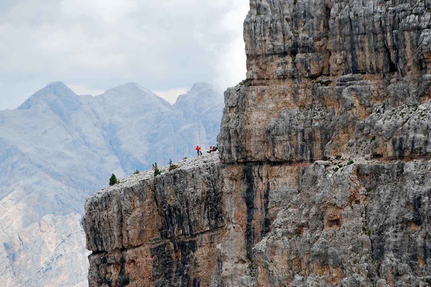 Cinque Torri Loop Tour in the Nuvolau Group