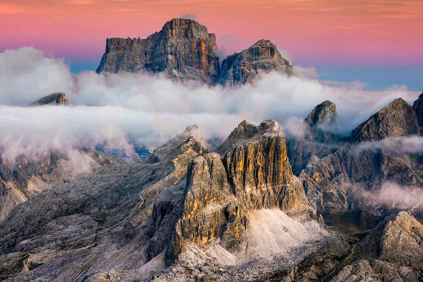 Dolomite High Route no.1 - Averau, Nuvolau and Pelmo