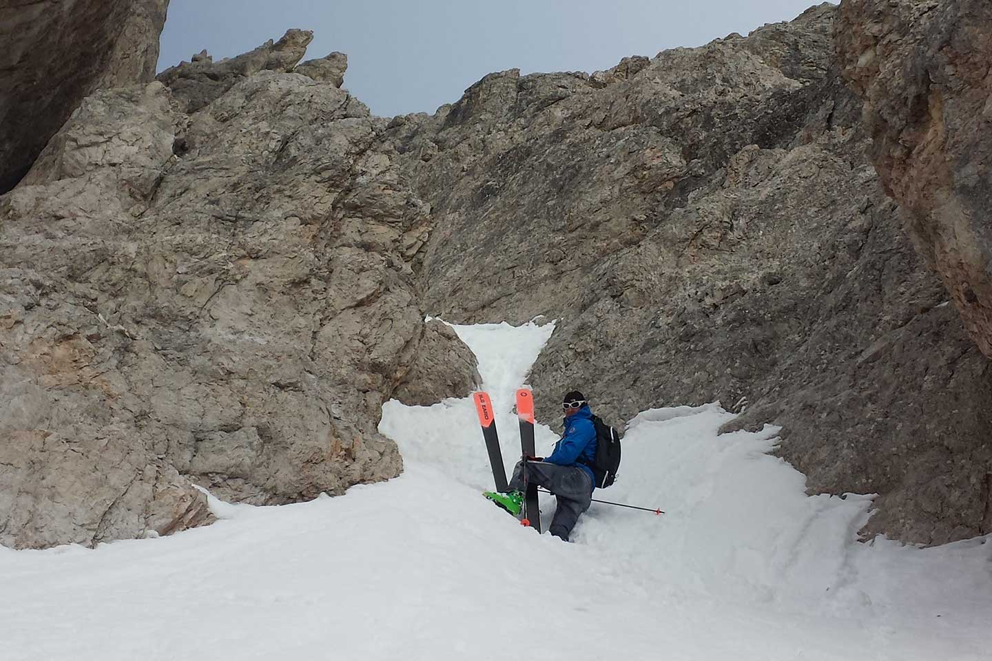 Off-piste Skiing Canalino del Tridente to Tofane