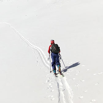 Ski Mountaineering to Mount Pizzo Cantone