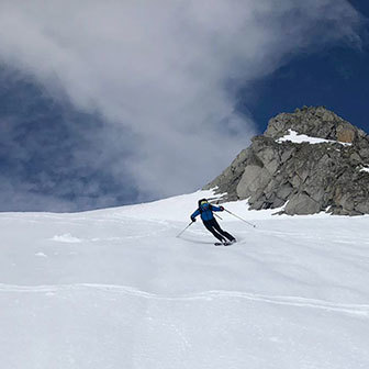 Ski Mountaineering to Punta Casana