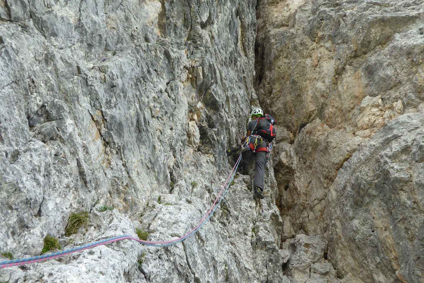 Via Castiglioni alla Torre Venezia, Arrampicata in Civetta