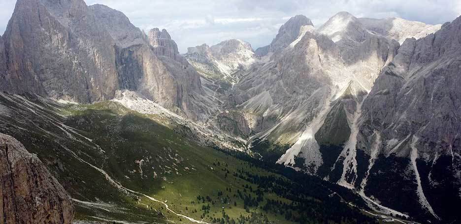 Trekking to Passo Cigolade in the Catinaccio