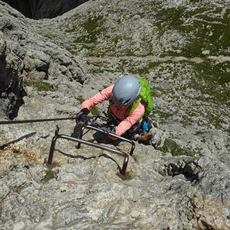 Via Ferrata Cir V to the Cir Group