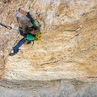 Arrampicata della Via Comici Dimai alla Cima Grande di Lavaredo