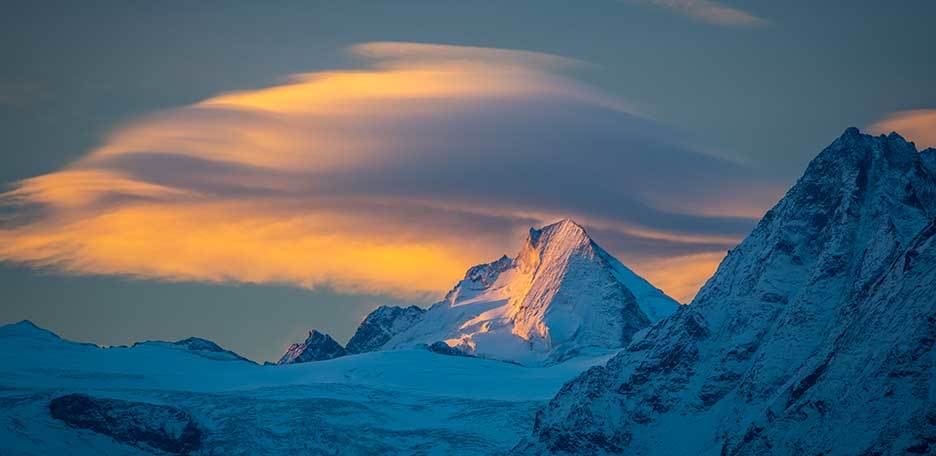 Alpinismo a La Dent d'Hérens, Cresta Tiefenmatten