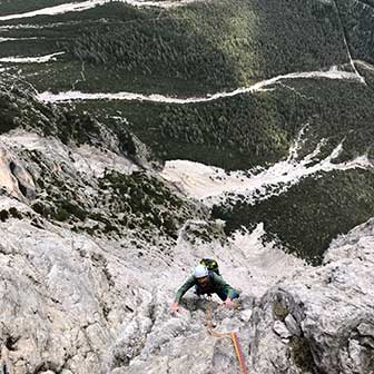 Climbing Route on Punta Fiames, Via Dimai