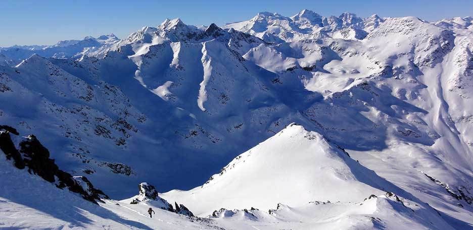 Ski Mountaineering to Mount Pizzo Filone from Val Minestra