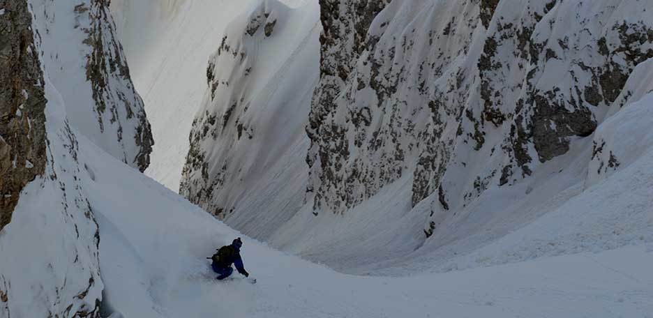 Off-piste Skiing in the Pale di San Martino Couloirs