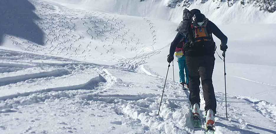 Ski Mountaineering to Giogo Trattenjoch in Valle Aurina & Tures