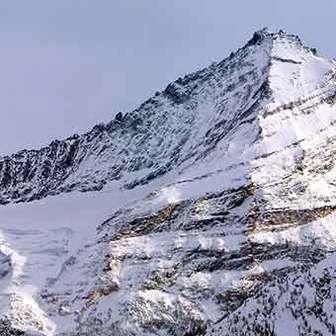 La Grivola, Alpinismo lungo la Via Normale