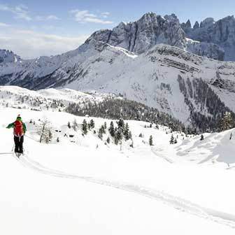 Sci Alpinismo alla Cima Juribrutto da Passo Valles