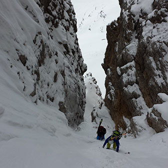 Sci Alpinismo al Canalino della Liberazione di Fanis Nord