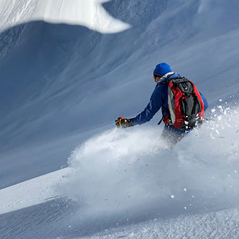 Freeride Skiing in Livigno, Off-piste Skiing Carosello 3000