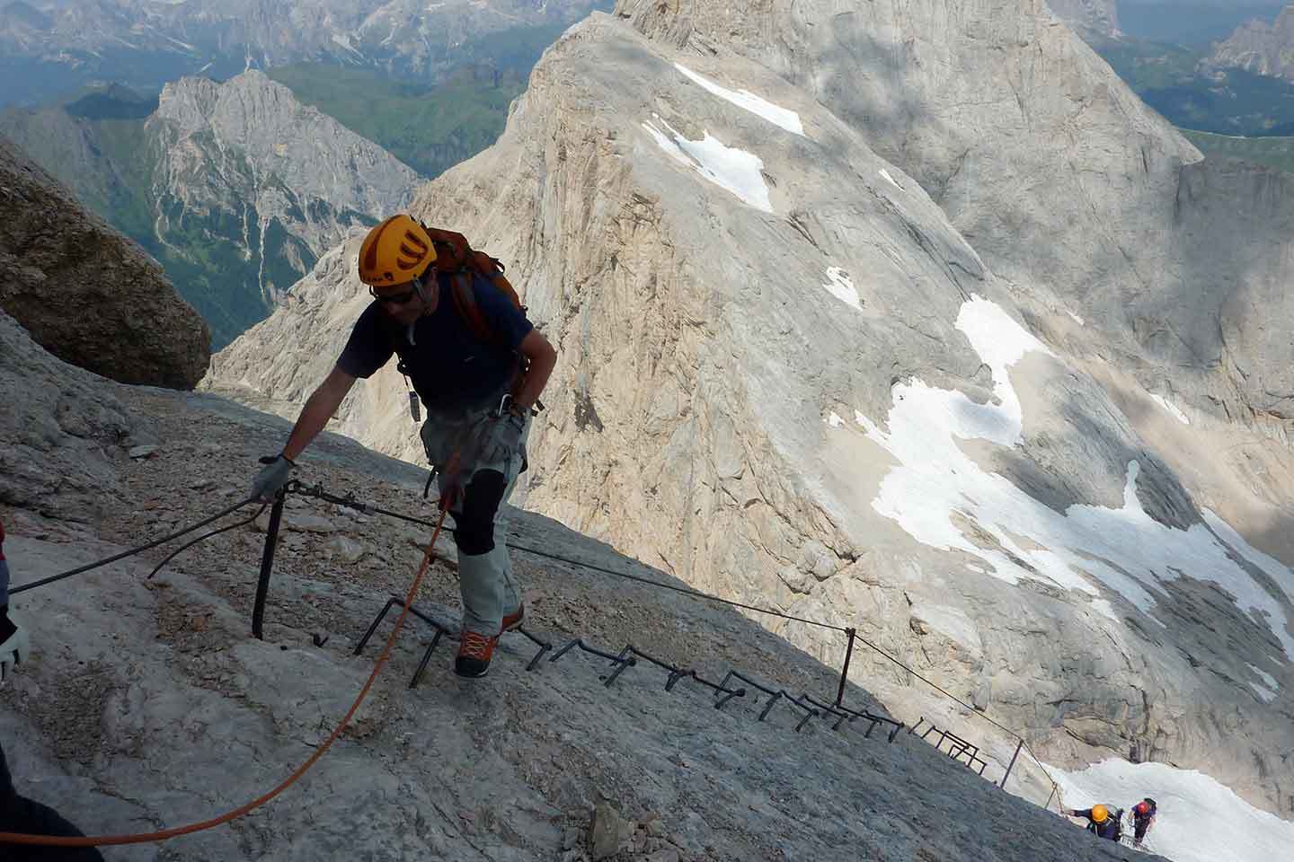 Ferrata Punta Penia in Marmolada, Cresta Ovest