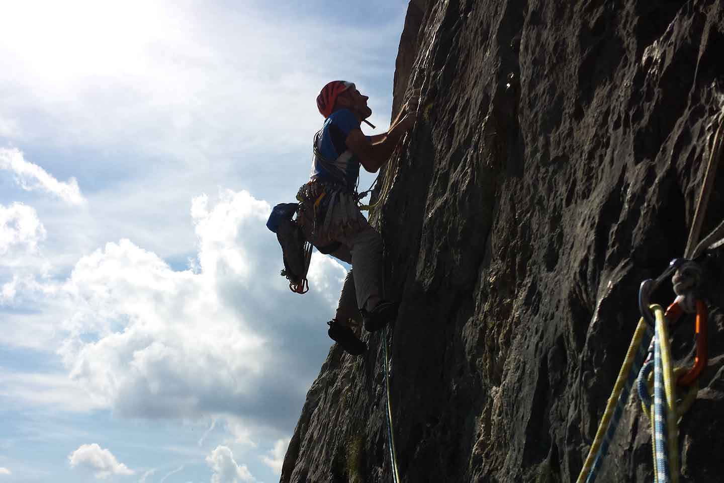 Via Micheluzzi, Arrampicata al Piz Ciavazes nel Sella