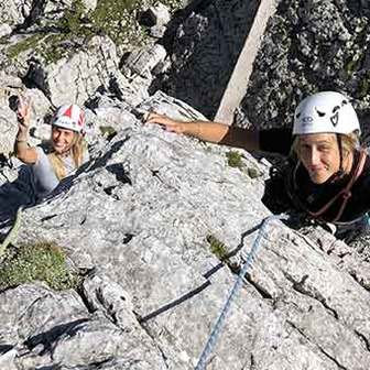 Via Neverland, Arrampicata alla Corna Rossa