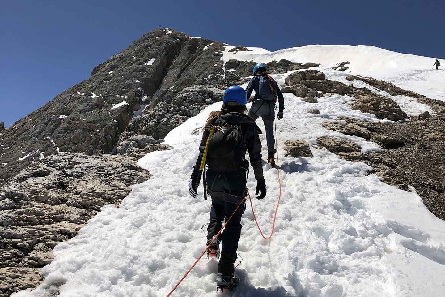 Via Normale in Marmolada, Arrampicata a Punta Penia