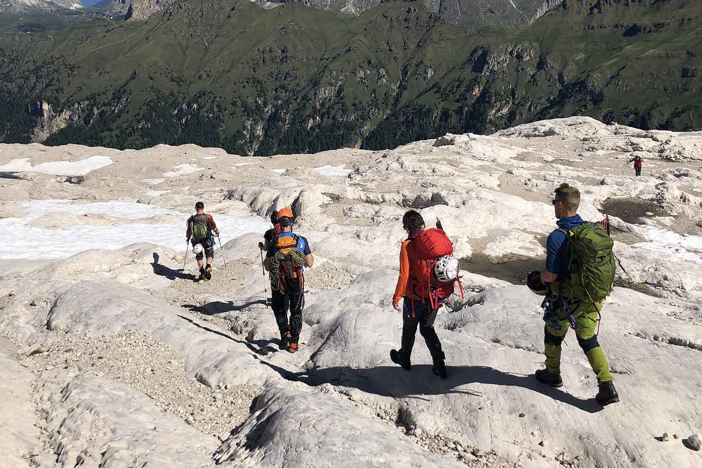 Via Normale in Marmolada, Arrampicata a Punta Penia