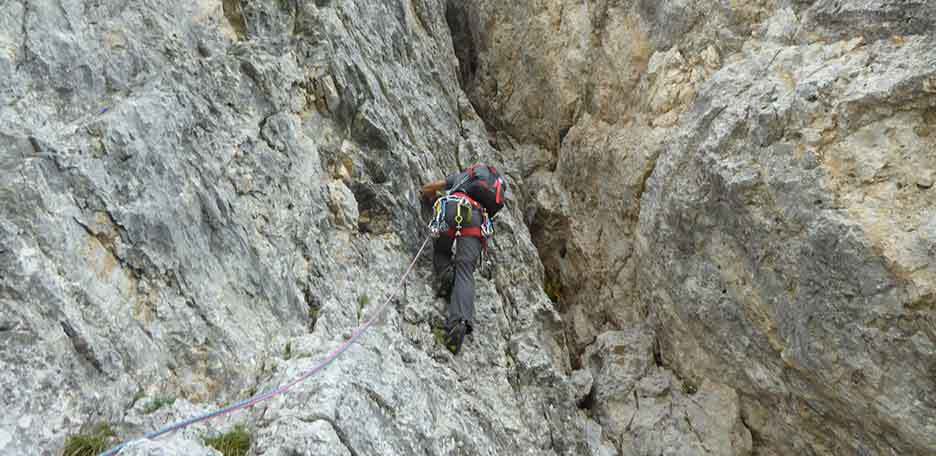 Via Normale alla Torre Venezia, Arrampicata in Civetta