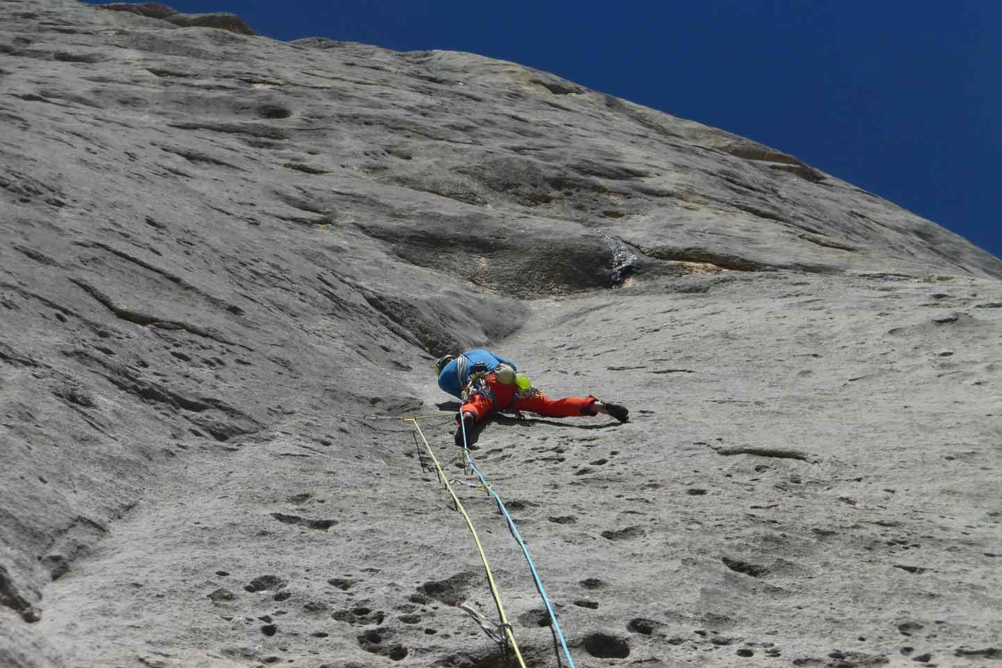 Via Attraverso il Pesce, Arrampicata in Marmolada d'Ombretta - Bruno Pederiva e Tom Ballard