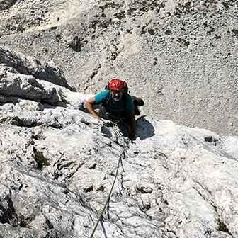 Via Preuss, Arrampicata al Campanile Basso