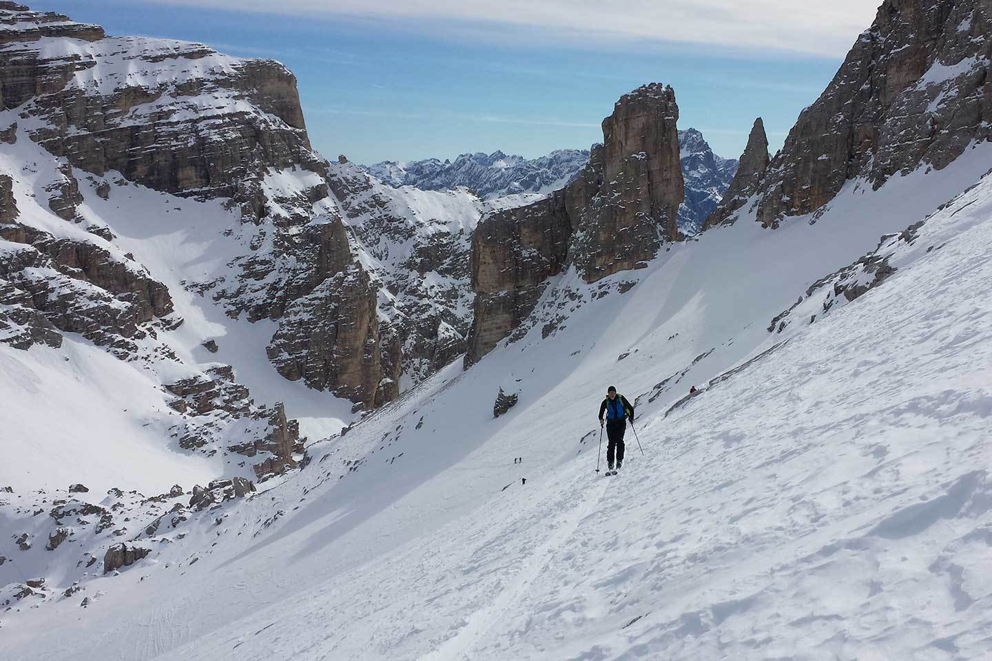 Ski Mountaineering to Tofana di Rozes and Bus de Tofana