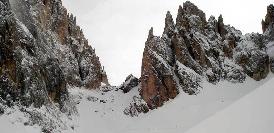 Ski Mountaineering to Forcella Sassolungo