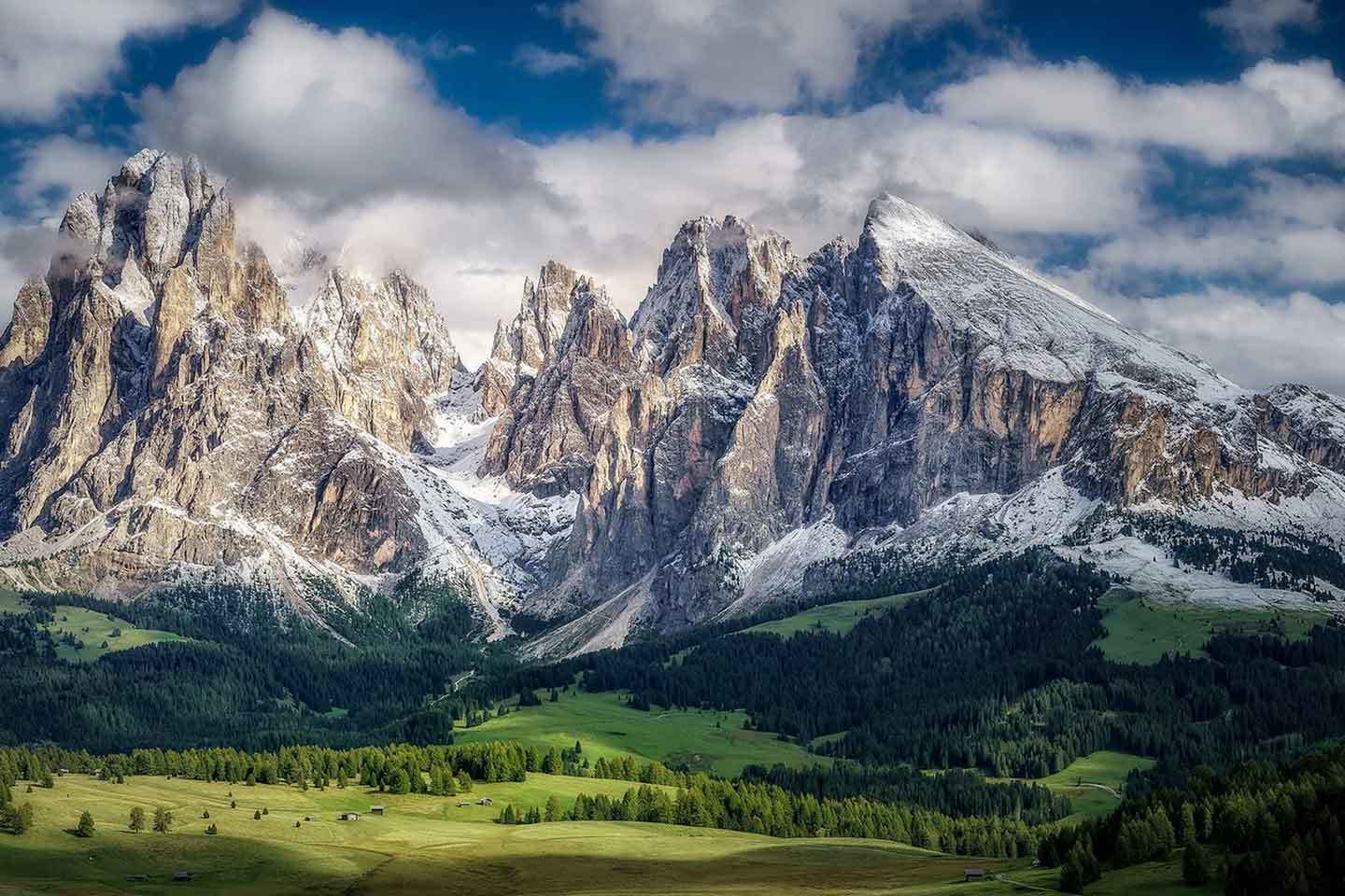 Traverse to Rifugio Sassopiatto from Col Rodella