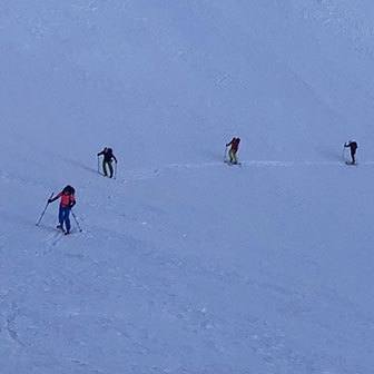 Sci Alpinismo in Valle d'Aosta alla Tête Entre Deux Sauts