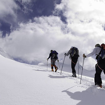 Sci Alpinismo al Corno Bussola, Traversata Palasinaz-Mascognaz