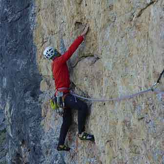 Via Soldà Conforto, Arrampicata in Marmolada